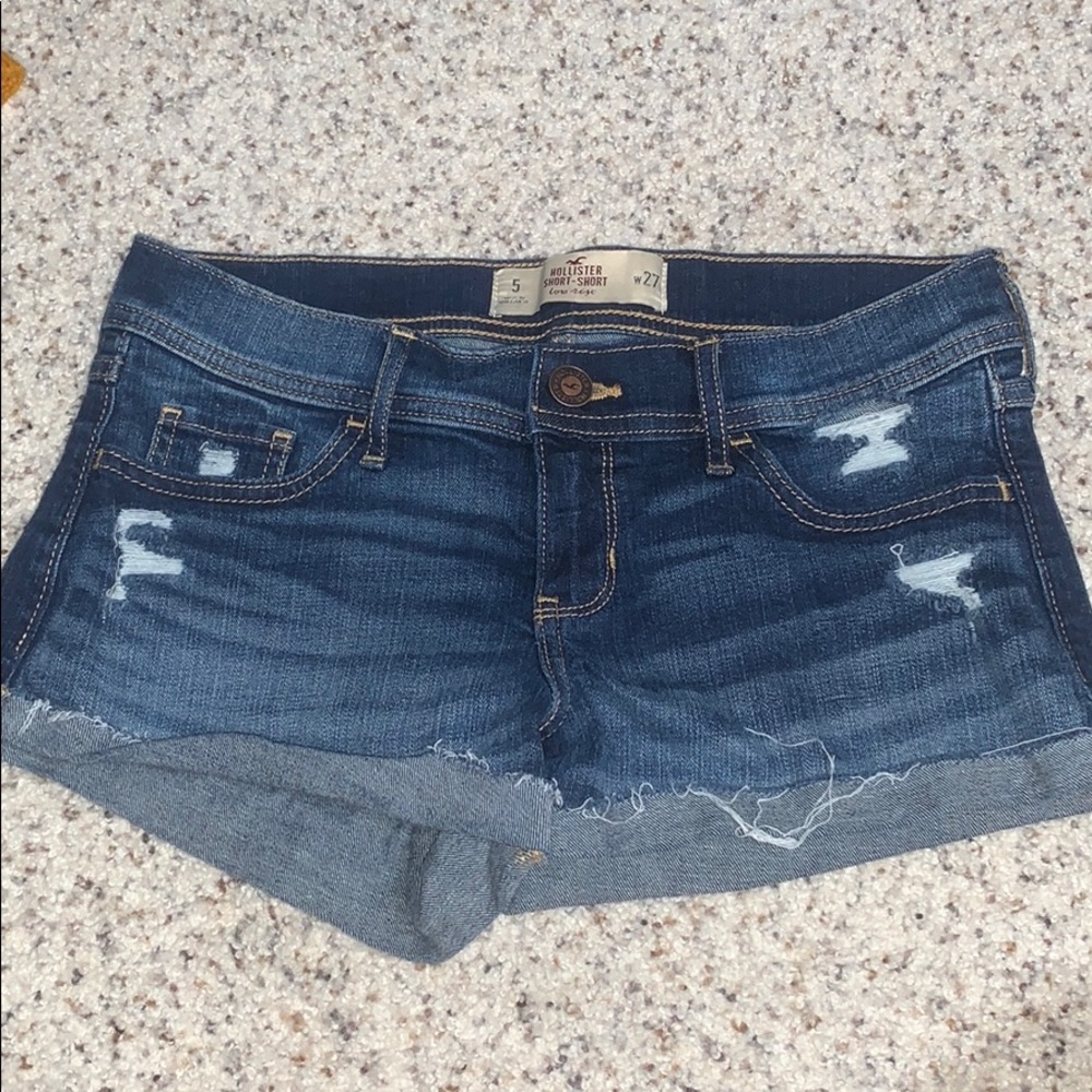 Hollister Jean Shorts *size 5*